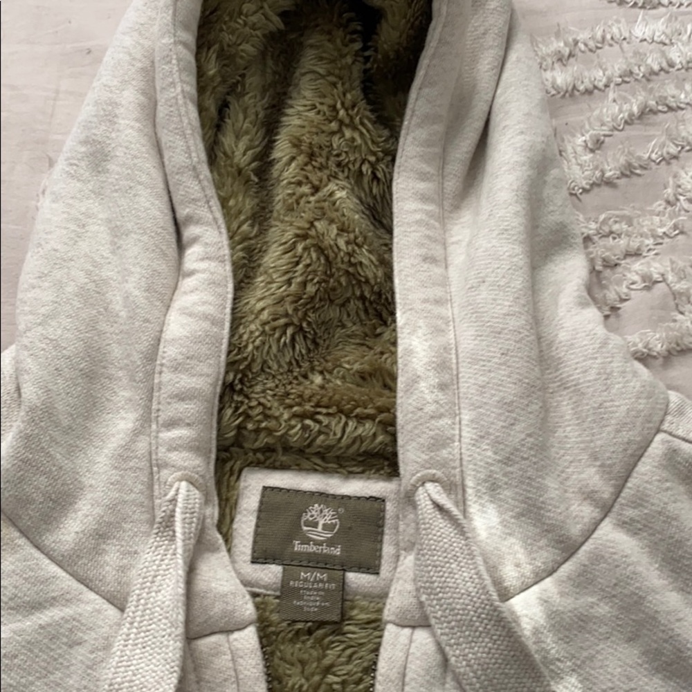Men’s Vintage Timberland Sweatshirt (Size Medium) - Picture 2 of 7